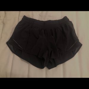 Lulu Lemon Hotty Hot Shorts ll